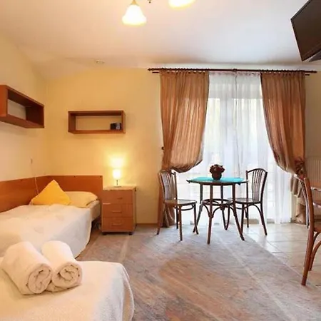 Homestay Maggie *