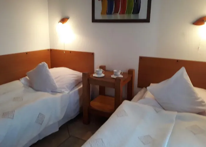 Δωμάτια σε οικογενειακή κατοικία Maggie